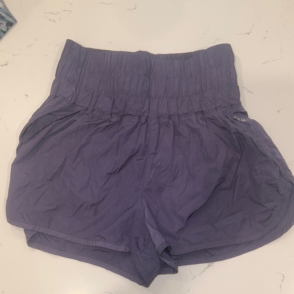 FREE PEOPLE SZ M PURPLE SHORTS W LINER HIGH WAIST